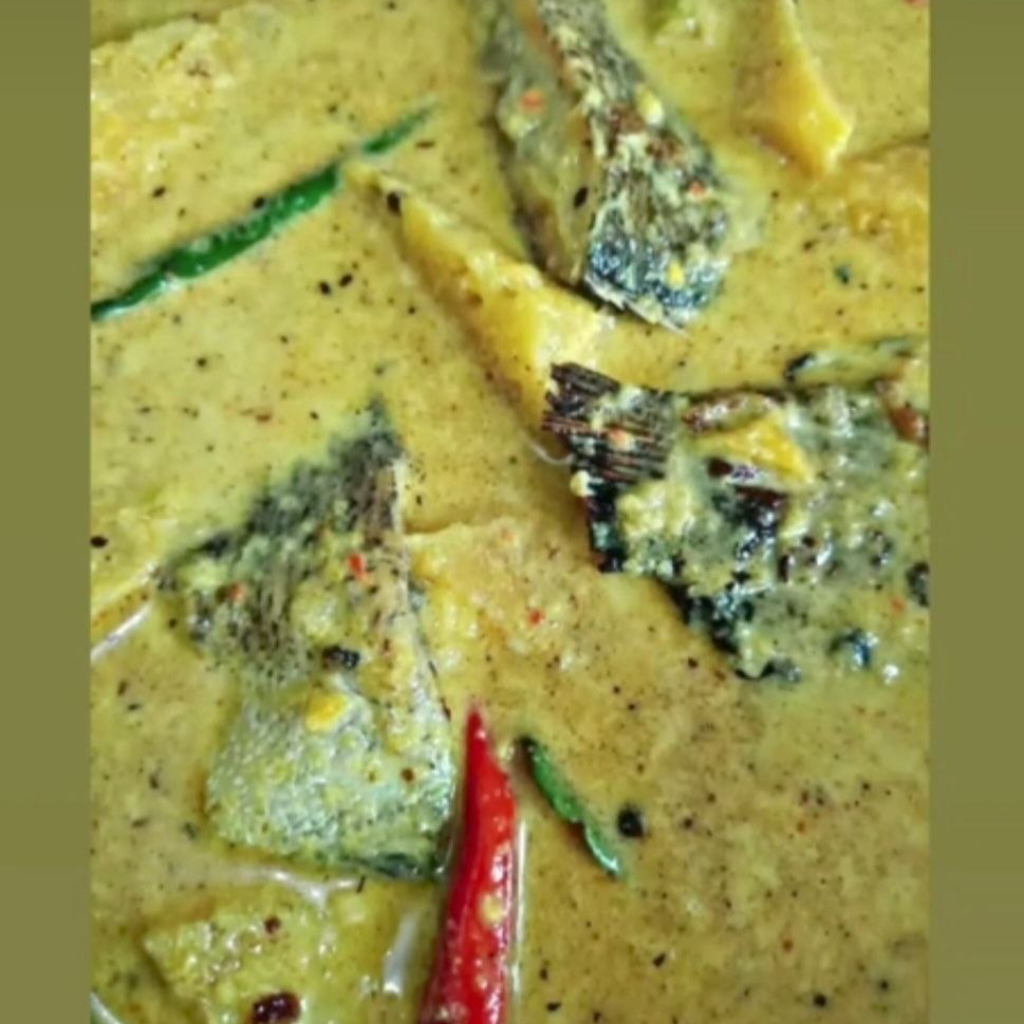 Lemak Cili Api Ikan Sepat Nenas