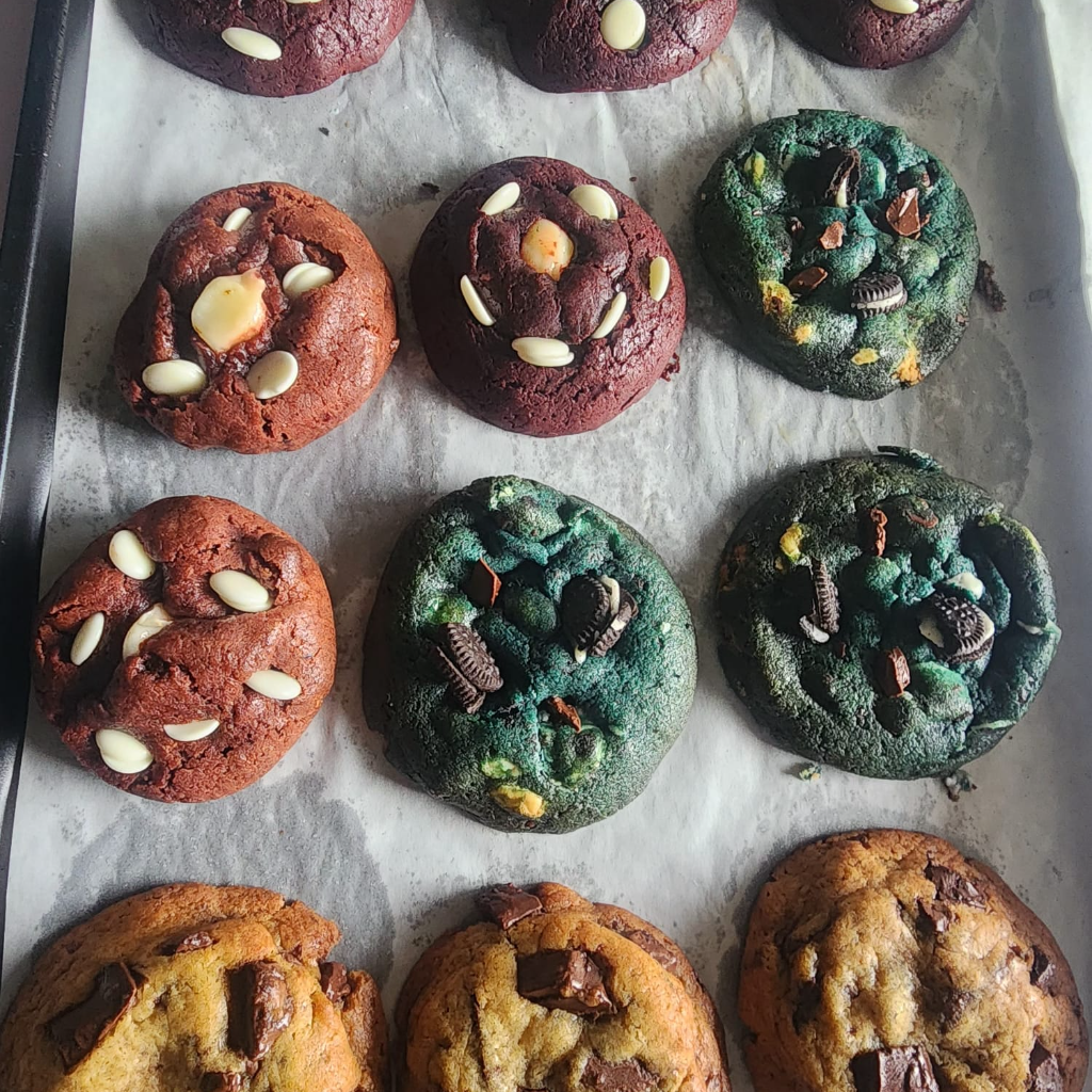 Box of 4 cookies