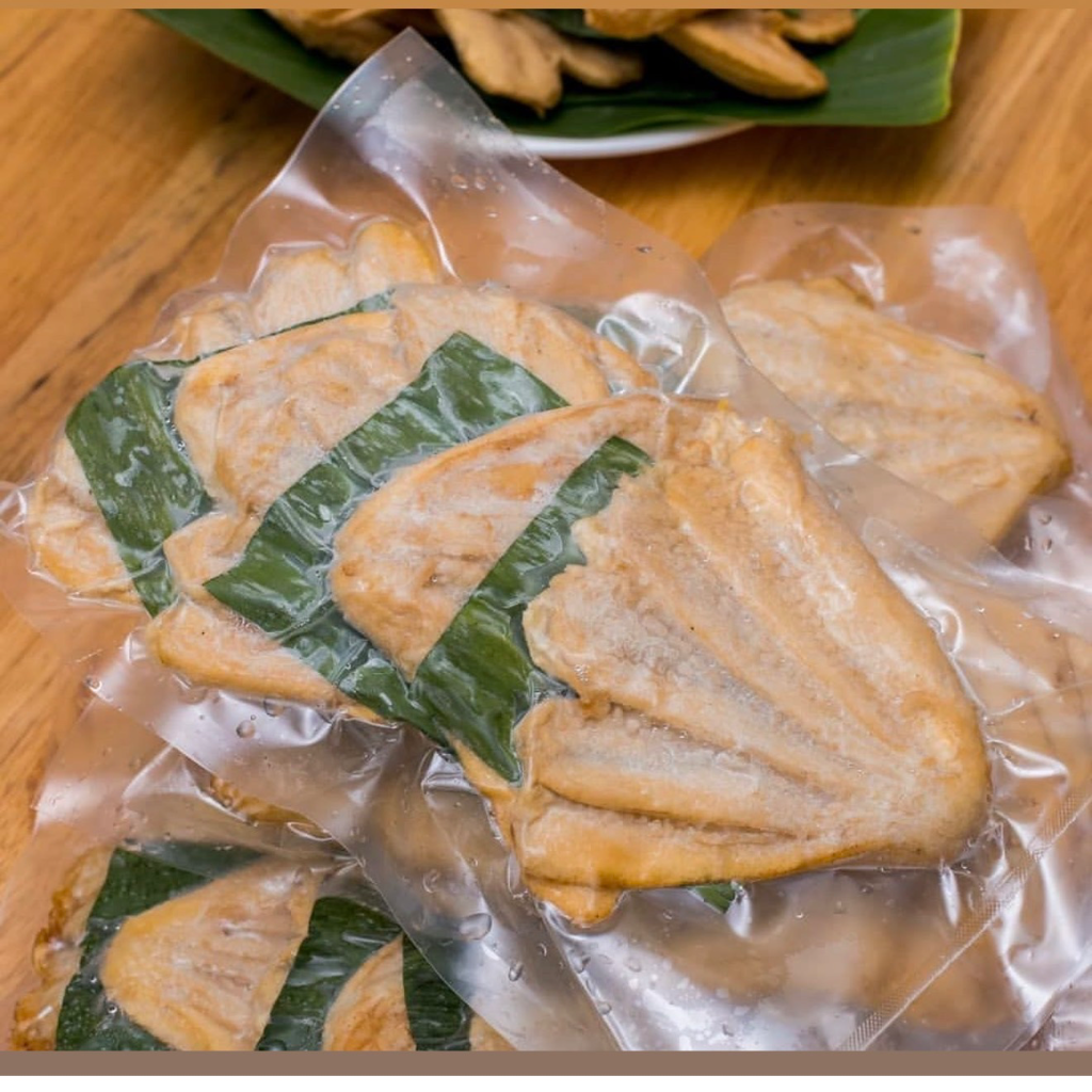 Indonesian Frozen Pisang Goreng Kipas..per pack ( 6 pcs )