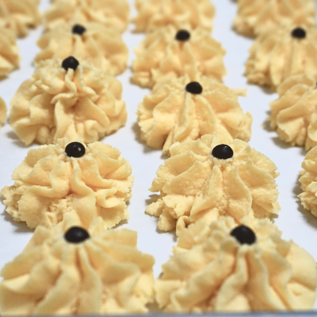 Semperit Sayangku / Traditional Malay Custard Butter Cookies (Pre-Order) - Large 50 Pieces