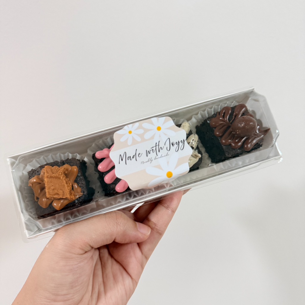 Brownies (4 in a box)