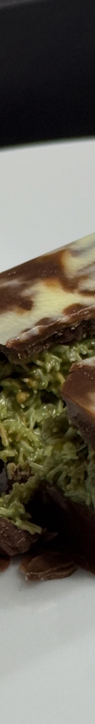 Pistachio Kunafa Milk Chocolate