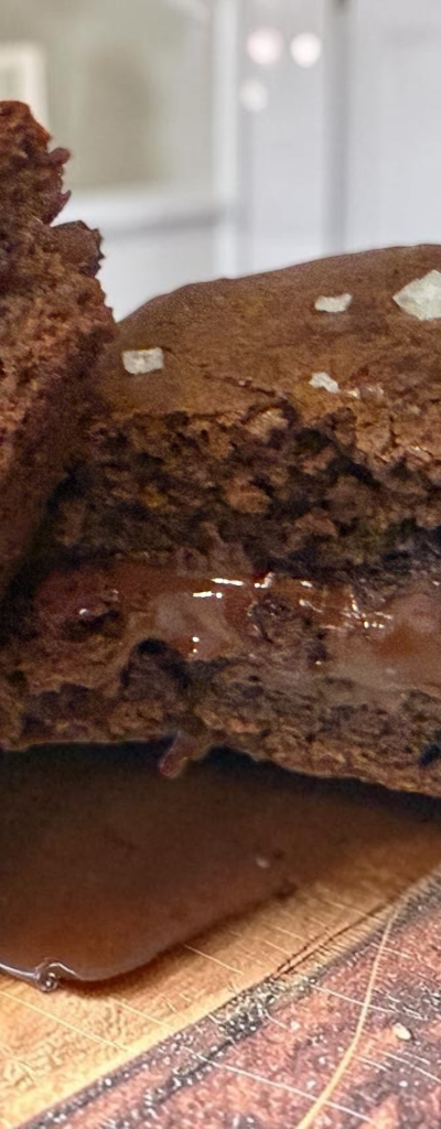 Fudgy Sea Salt Dark Brownie 6pcs